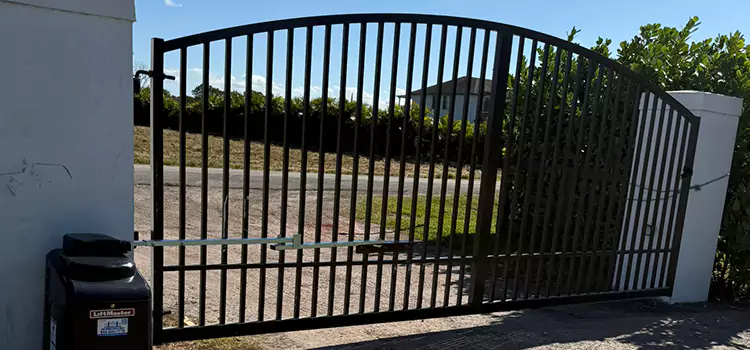 Driveway Fence Repair Montrose